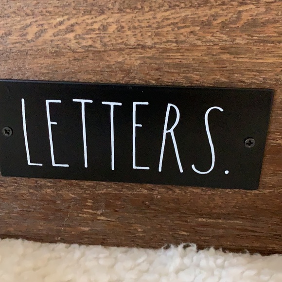 Rae Dunn letter holder - Picture 2 of 2